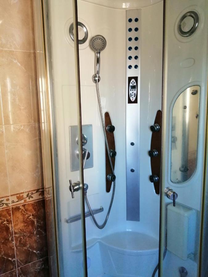 Apartamentos Turisticos San Breixo 卡尔瓦略 外观 照片
